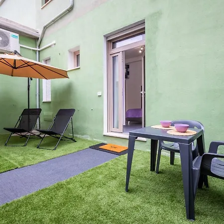 Guesthost - Secret Courtyard X2 Apartamento *